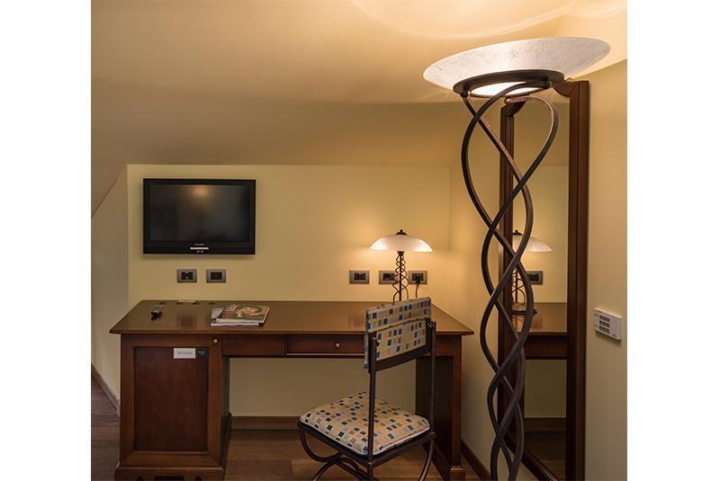 La Darsena Boutique Hotel & Restaurant Tremezzo Εξωτερικό φωτογραφία